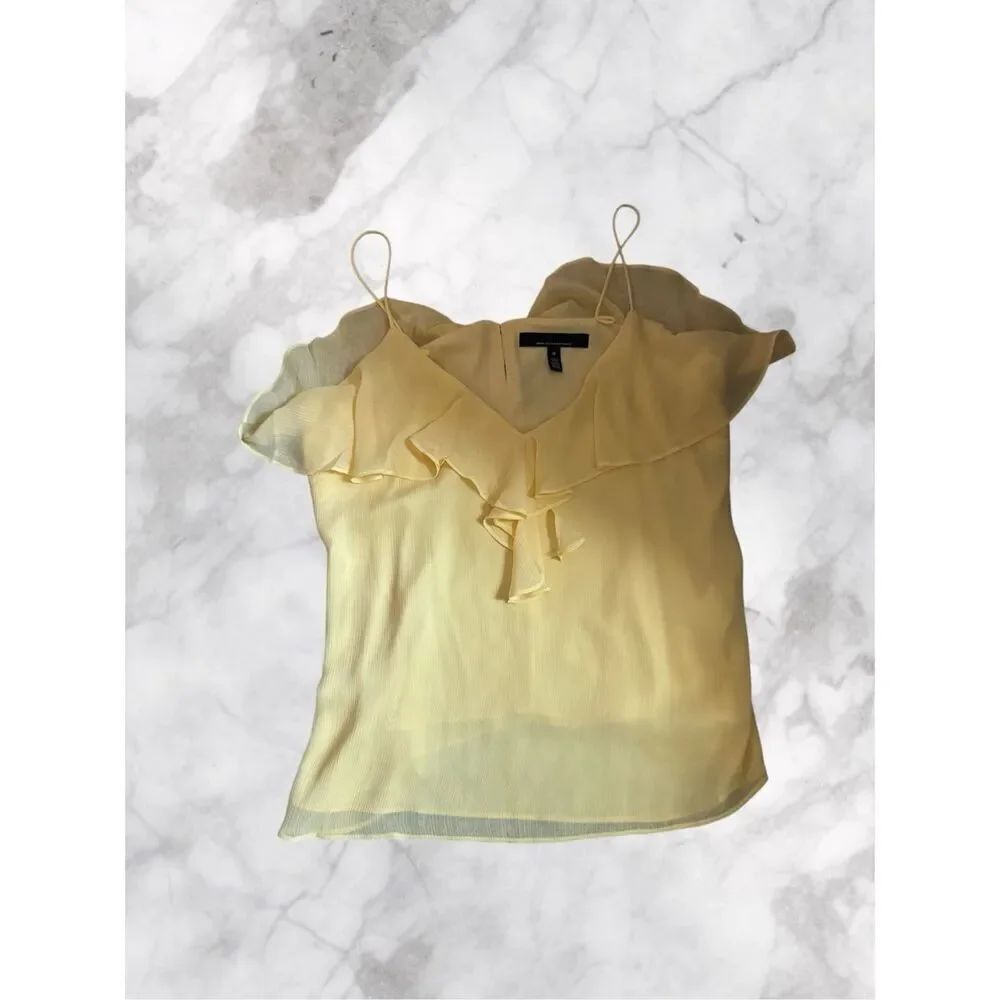 White House BlackโMarket Yellow Short Sleeve Size Medium